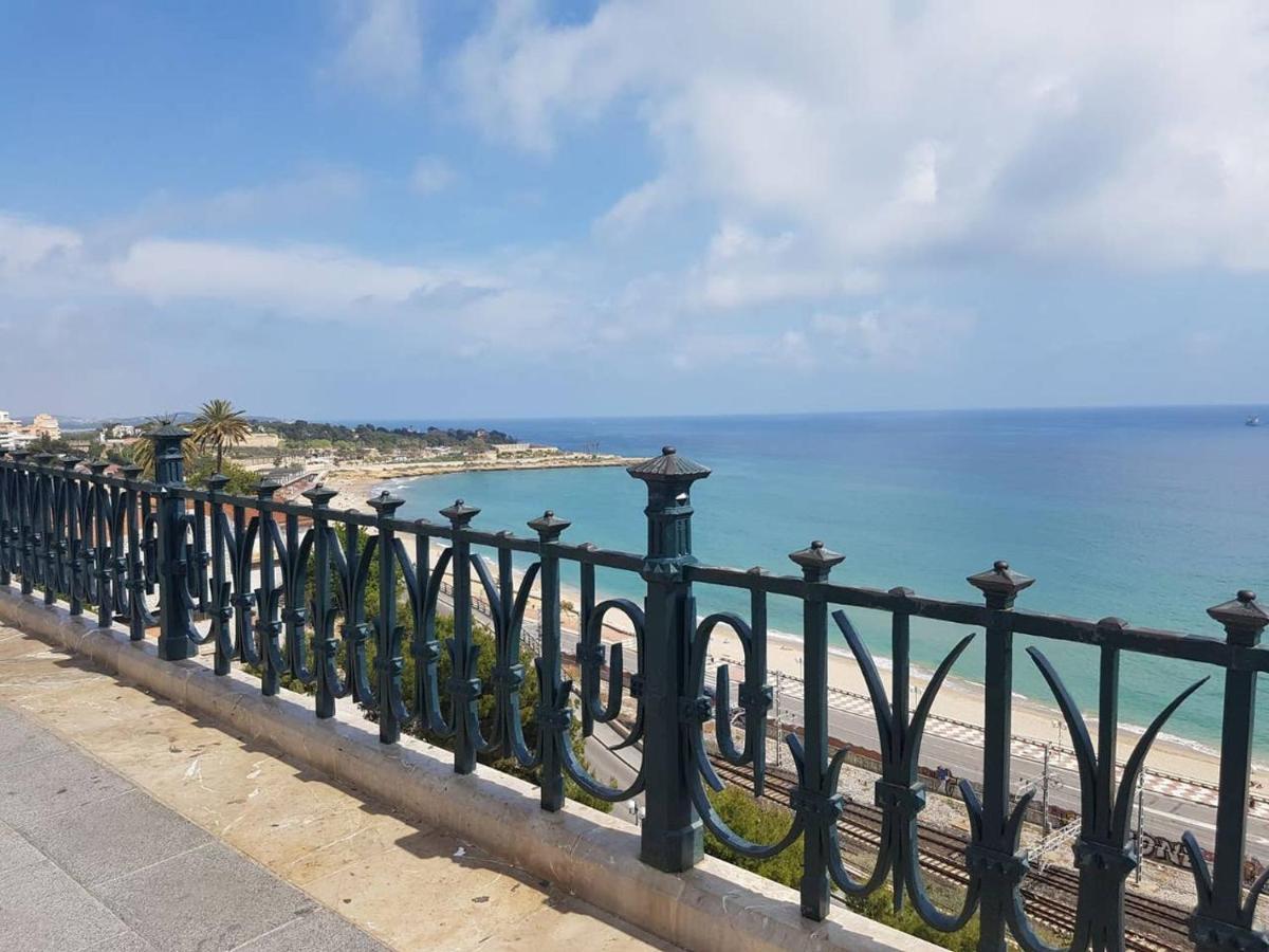 Beautiful Apartment In The Center Tarragona Luaran gambar