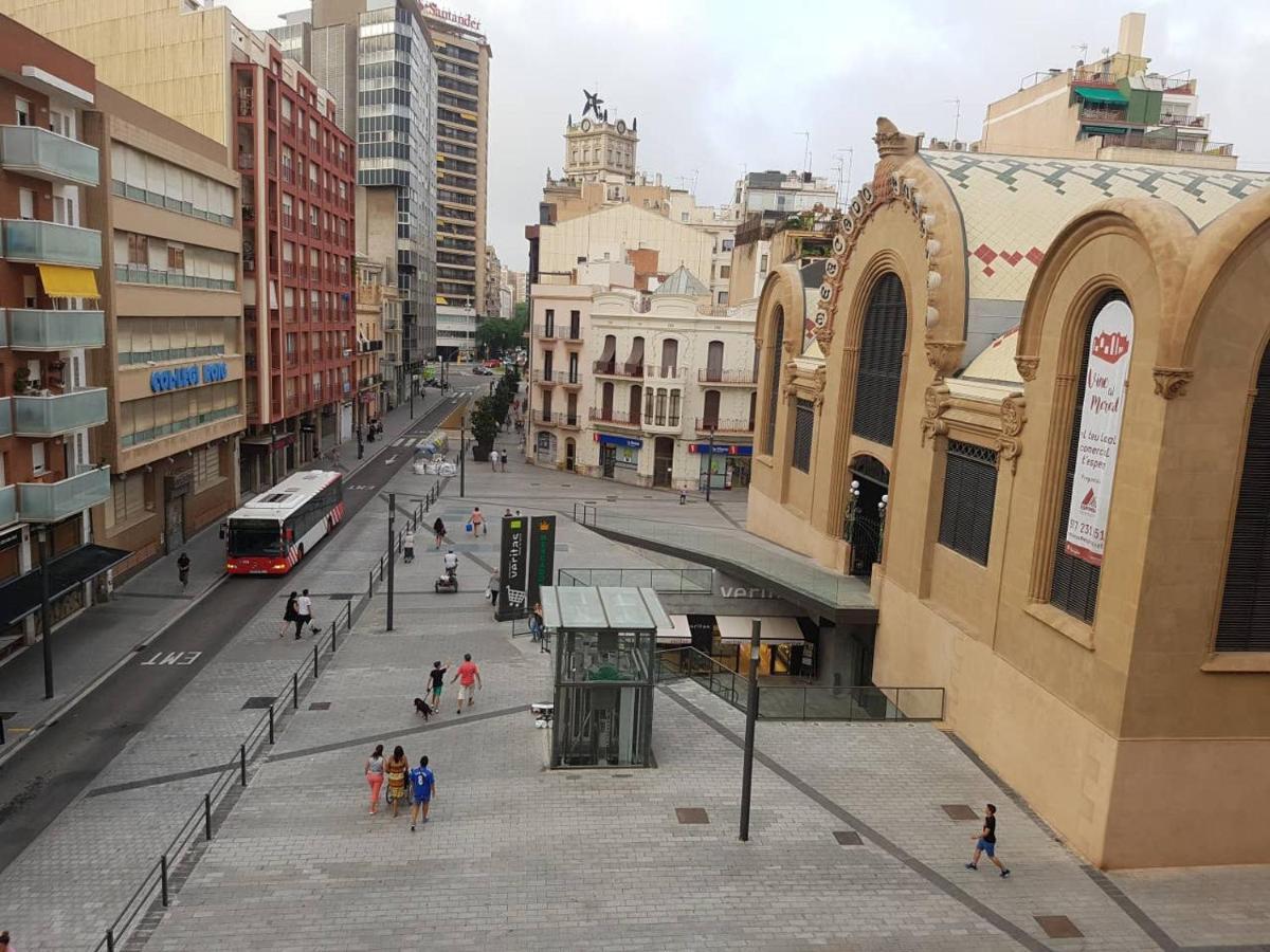 Beautiful Apartment In The Center Tarragona Luaran gambar