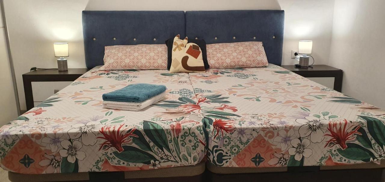 Beautiful Apartment In The Center Tarragona Luaran gambar