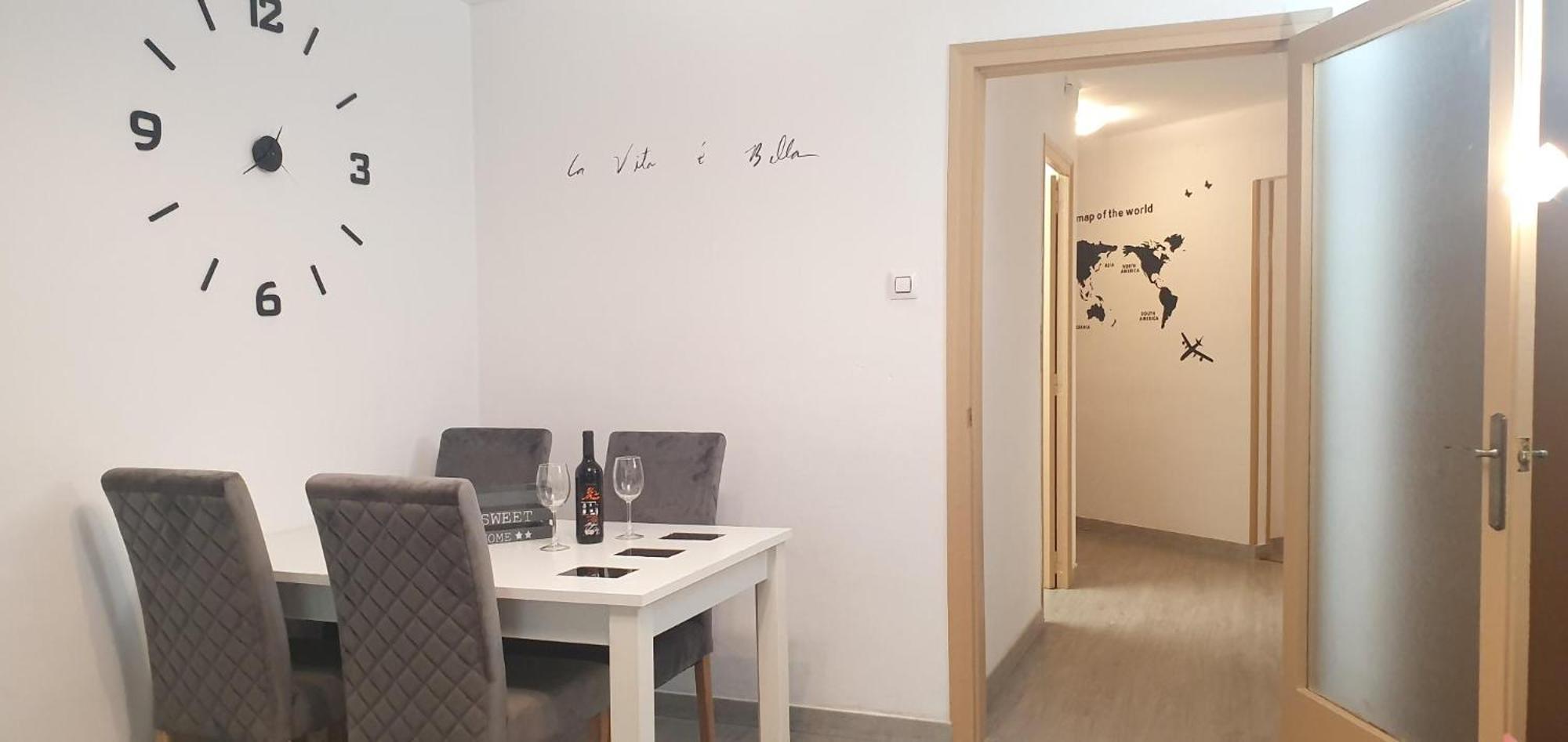 Beautiful Apartment In The Center Tarragona Luaran gambar